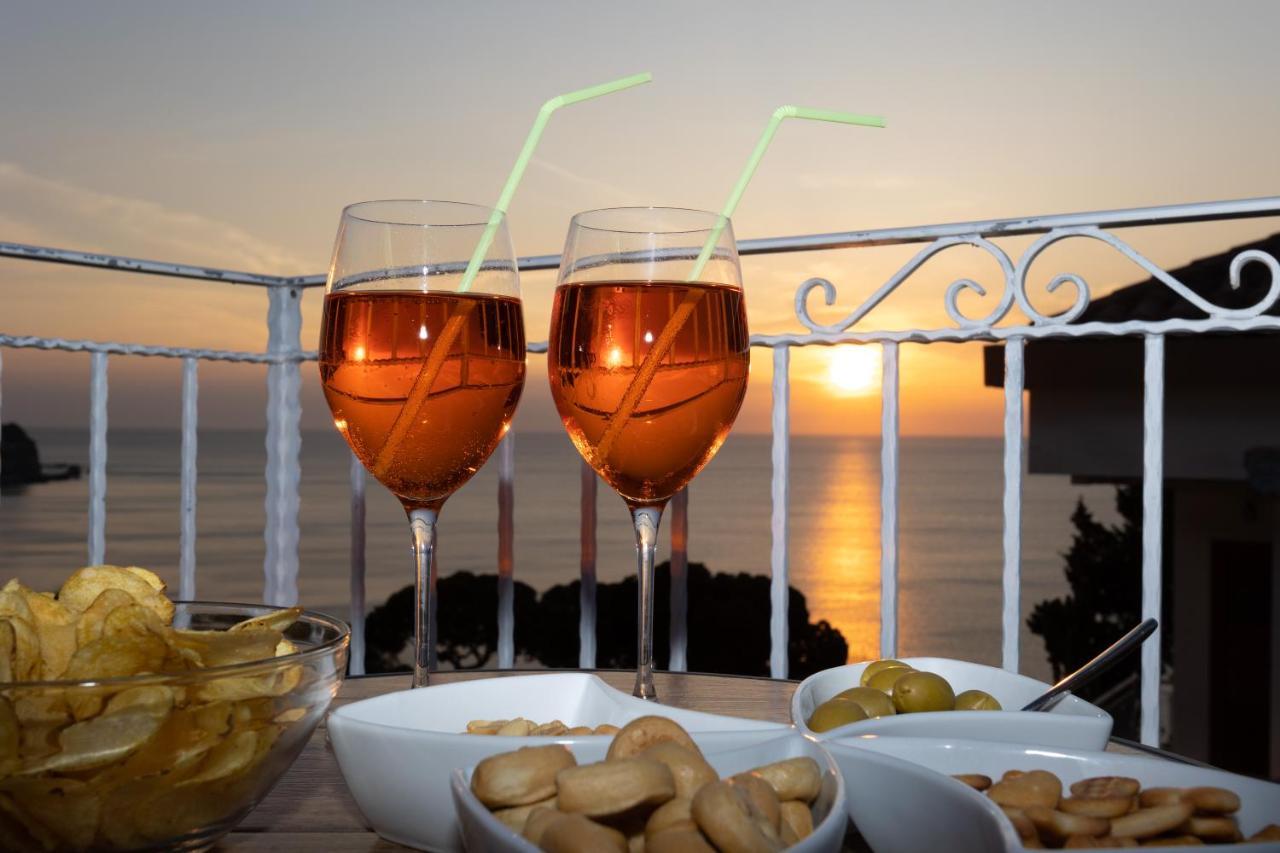 Bed And Breakfast Horizon โตรเปอา ภายนอก รูปภาพ